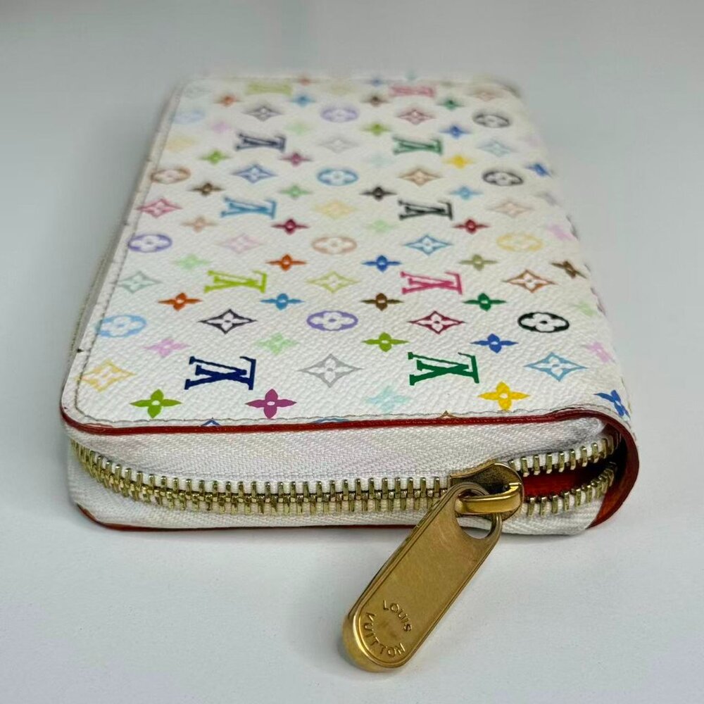 Louis Vuitton Multicolor White Wallet with Colorful Monogram Design - Picture 4 of 8